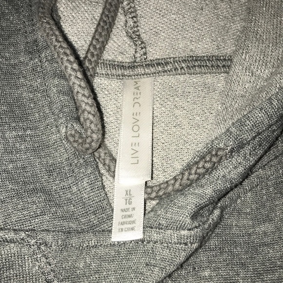 Aeropostale’s sweatshirt - Picture 2 of 2